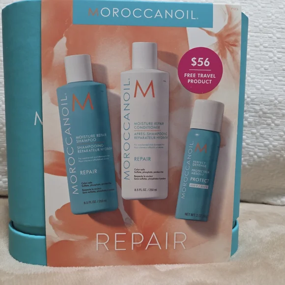 Moroccanoil Repair Trio Set in Blue and White - Picture 1 of 2
